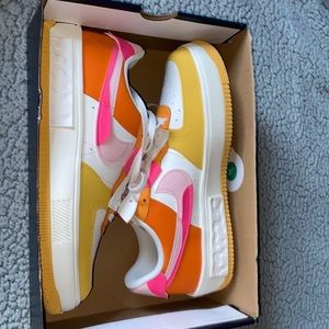 Women’s Nike Air Force 1 Fontankas